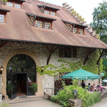 ホテル Wasserstelz Historisches Genusshotel & Restaurant Am Rhein 3*